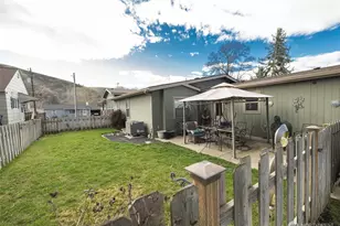 803 S 3rd St, Dayton, WA 99328 - Photo 5