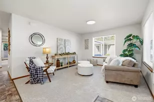 420 Oak Hill Ln, Burlington, WA 98233 - Photo 5