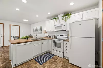 420 Oak Hill Lane, Burlington, WA 98233 - Photo 11