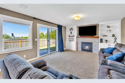 9124 44th Avenue W, Mukilteo, WA 98275 - Photo 19
