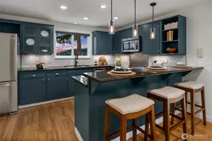 414 SW 180th St, Normandy Park, WA 98166 - Photo 13