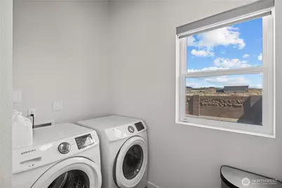 439 Airport Way SW, Mattawa, WA 99349 - Photo 19