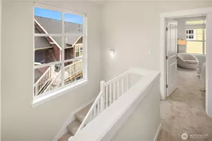 1944 NE Katsura St, Issaquah, WA 98029 - Photo 19