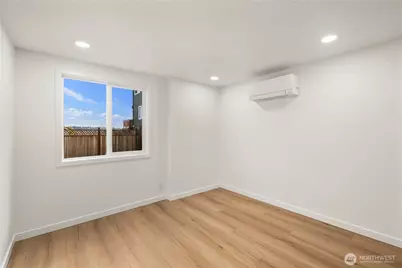 2411 S Norman Street, Seattle, WA 98144 - Photo 33