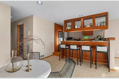 3200 Alki Avenue SW #301, Seattle, WA 98116 - Photo 9