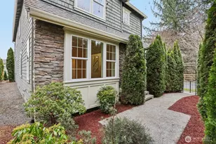 18200 NE 110th St, Redmond, WA 98052 - Photo 3