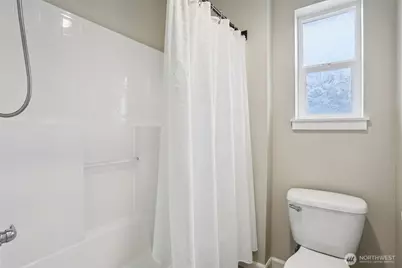 18200 NE 110th Street, Redmond, WA 98052 - Photo 23