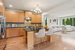 18200 NE 110th St, Redmond, WA 98052 - Photo 9