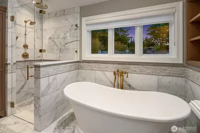 854 Evergreen Point Road, Medina, WA 98039 - Photo 21