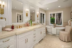 854 Evergreen Point Rd, Medina, WA 98039 - Photo 15