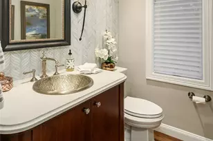 854 Evergreen Point Rd, Medina, WA 98039 - Photo 13