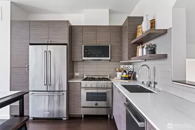 230 26th Avenue E, Seattle, WA 98112 - Photo 3