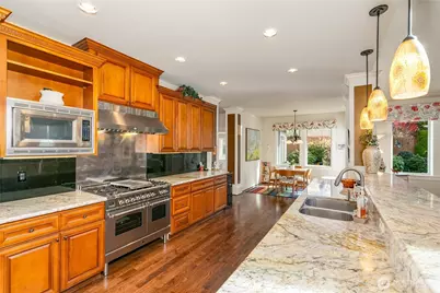 1028 10th Street, Mukilteo, WA 98275 - Photo 5