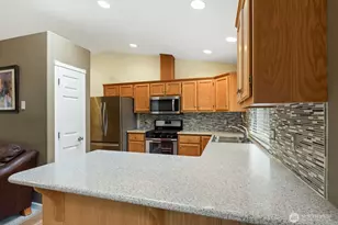 2245 SE Camano Dr, Camano Island, WA 98282 - Photo 13
