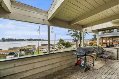 6807 Totem Beach Loop Road, Tulalip, WA 98270 - Photo 17