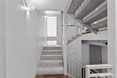 125 NW 48th Street, Seattle, WA 98107 - Photo 5