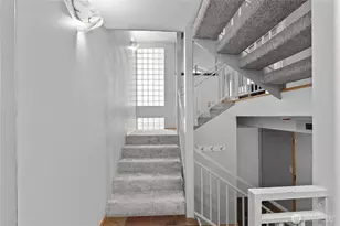 125 NW 48th St, Seattle, WA 98107 - Photo 5