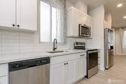 6642 S Alder Street, Tacoma, WA 98409 - Photo 5