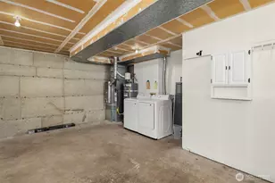 10215 NE 129th Ln, Kirkland, WA 98034 - Photo 37