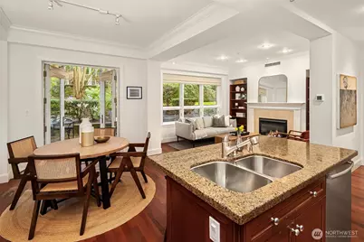 726 Boylston Avenue E #5, Seattle, WA 98102 - Photo 7