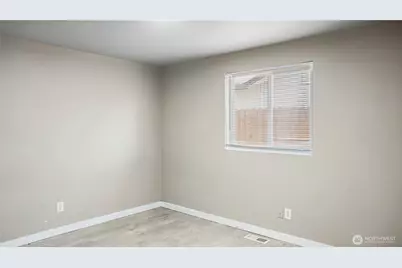 550 E Olympia Street, Othello, WA 99344 - Photo 11