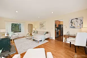 12019 B 25th Ave NE, Seattle, WA 98125 - Photo 11