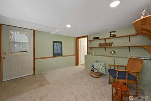 12019 B 25th Ave NE, Seattle, WA 98125 - Photo 15