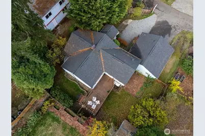 12019 B 25th Avenue NE, Seattle, WA 98125 - Photo 39