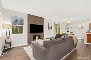 9601 189th St Ct E, Puyallup, WA 98375 - Photo 5