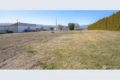 225 N Nile Avenue, East Wenatchee, WA 98802 - Photo 37