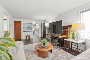 1011 NE 180th St, Shoreline, WA 98155 - Photo 7