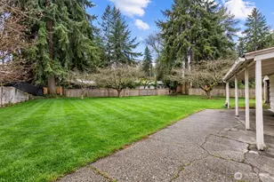 1011 NE 180th St, Shoreline, WA 98155 - Photo 23