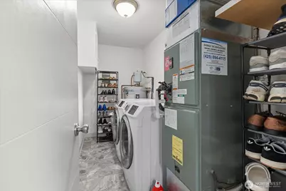 1011 NE 180th Street, Shoreline, WA 98155 - Photo 21