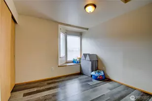 811 S Laventure Rd, Mount Vernon, WA 98274 - Photo 31