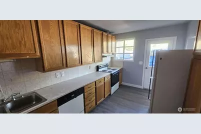 616 Columbia Avenue, Bridgeport, WA 98813 - Photo 21