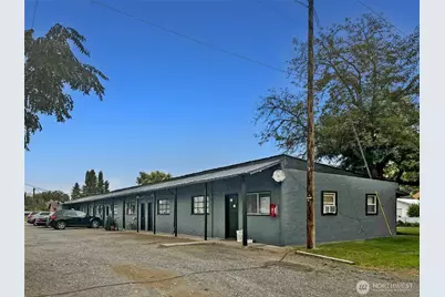 616 Columbia Avenue, Bridgeport, WA 98813 - Photo 3