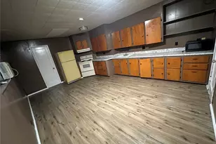 616 Columbia Ave, Bridgeport, WA 98813 - Photo 9