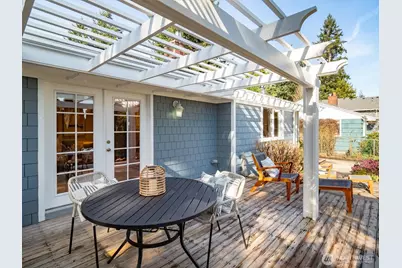 18029 Wallingford Avenue N, Shoreline, WA 98133 - Photo 5