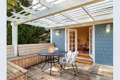 18029 Wallingford Avenue N, Shoreline, WA 98133 - Photo 7