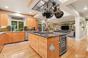 1883 145th Pl SE, Bellevue, WA 98007 - Photo 15