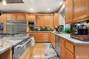 1883 145th Pl SE, Bellevue, WA 98007 - Photo 13