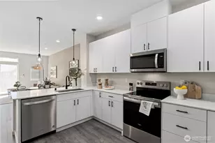 16111 36th Ave W, Lynnwood, WA 98087 - Photo 3