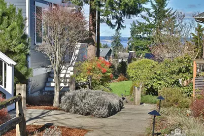 1043 Village Loop, Langley, WA 98260 - Photo 9