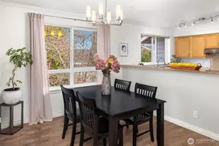 12006 NE 204th Pl, Bothell, WA 98011 - Photo 11