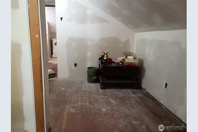 20968 Broadway Street, Conway, WA 98238 - Photo 17