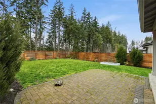 19913 145th St E, Bonney Lake, WA 98391 - Photo 33