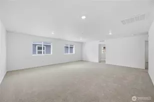 20440 Myrtle Pl E, Bonney Lake, WA 98391 - Photo 9