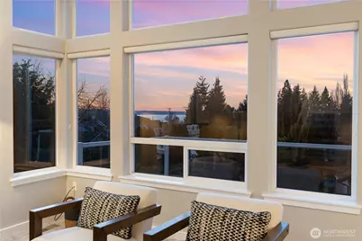 1033 W Mukilteo Boulevard, Everett, WA 98203 - Photo 9