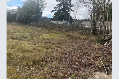 110 S Oyster Bay Avenue, Bremerton, WA 98312 - Photo 5