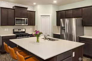 10715 32nd St NE, Lake Stevens, WA 98258 - Photo 3